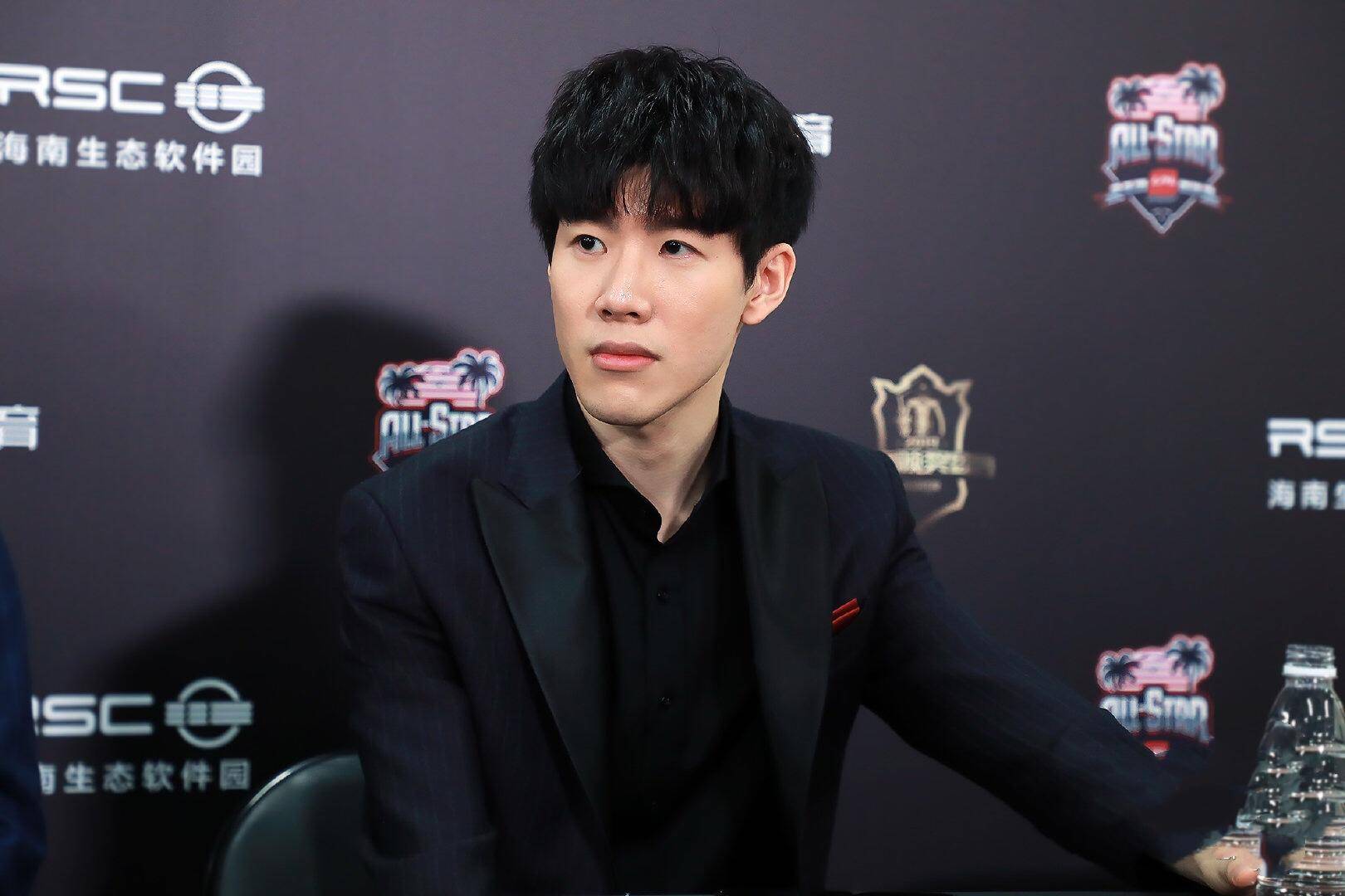 出了驚人的 出了驚人的