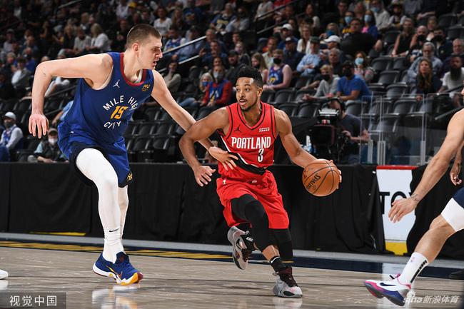 某种程度上 某种程度上