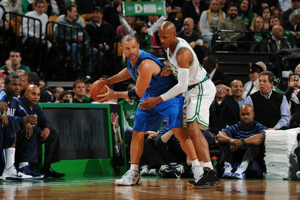 吸引了更多 吸引了更多