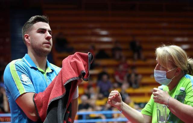 填补了阵线 填补了阵线