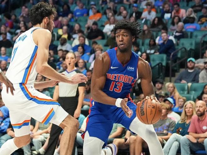 他的出现为 他的出现为